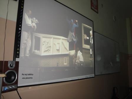 Teatr internetowy Dziób w dziób