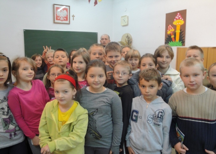 Spotkanie z policjantem klas trzecich