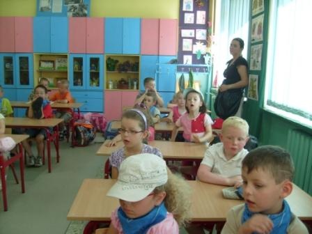 Przedszkolaki w szkole