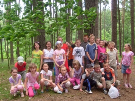 Wycieczka do lasu klasy II c